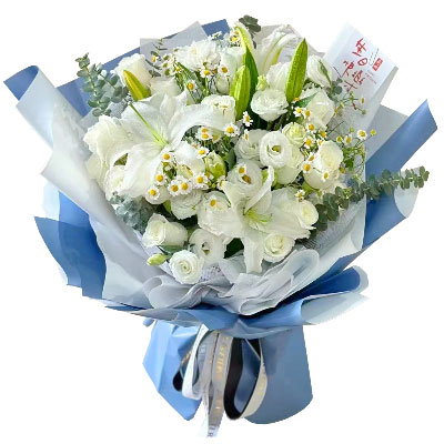 玉溪11朵白玫瑰桔梗百合，爱永恒不息
